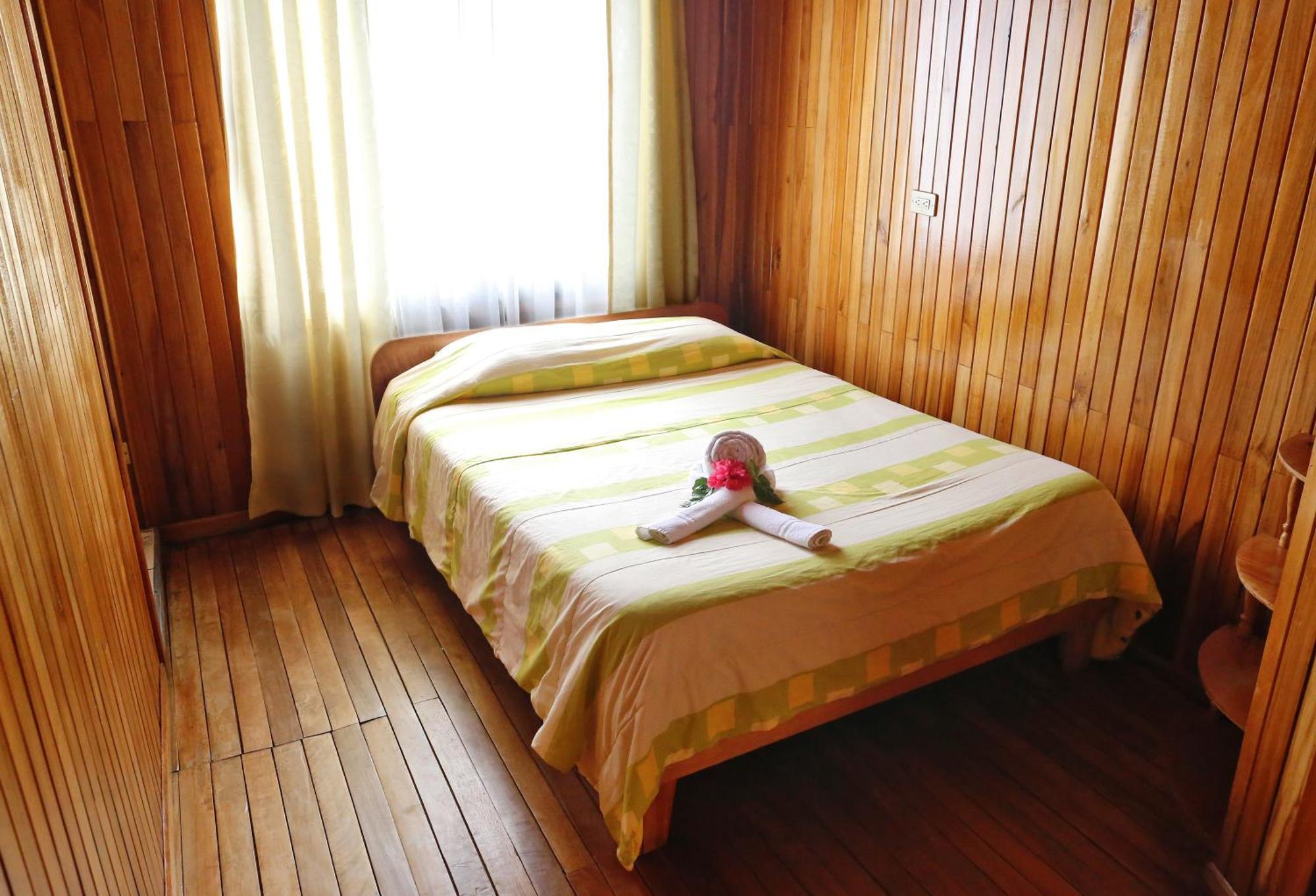 Hotel El Atardecer Monteverde Room photo