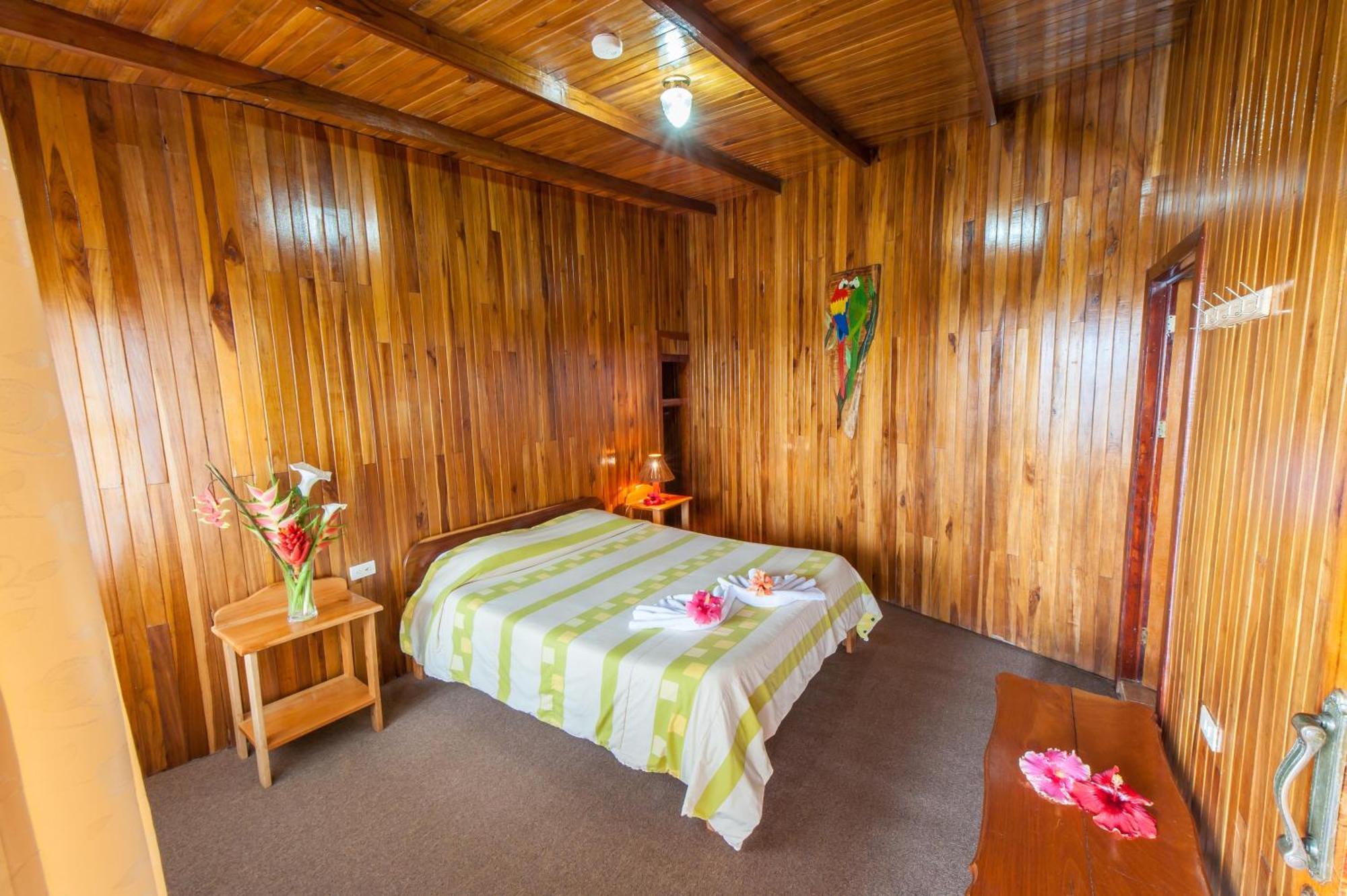 Hotel El Atardecer Monteverde Room photo