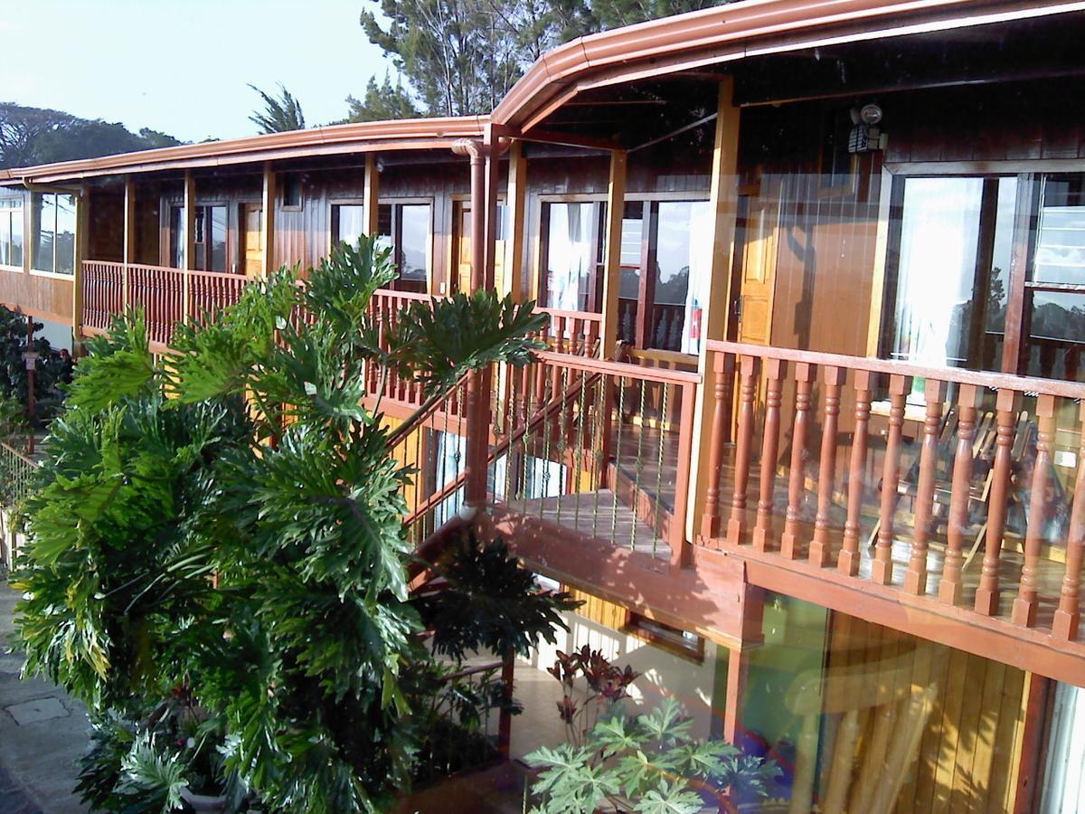 Hotel El Atardecer Monteverde Exterior photo
